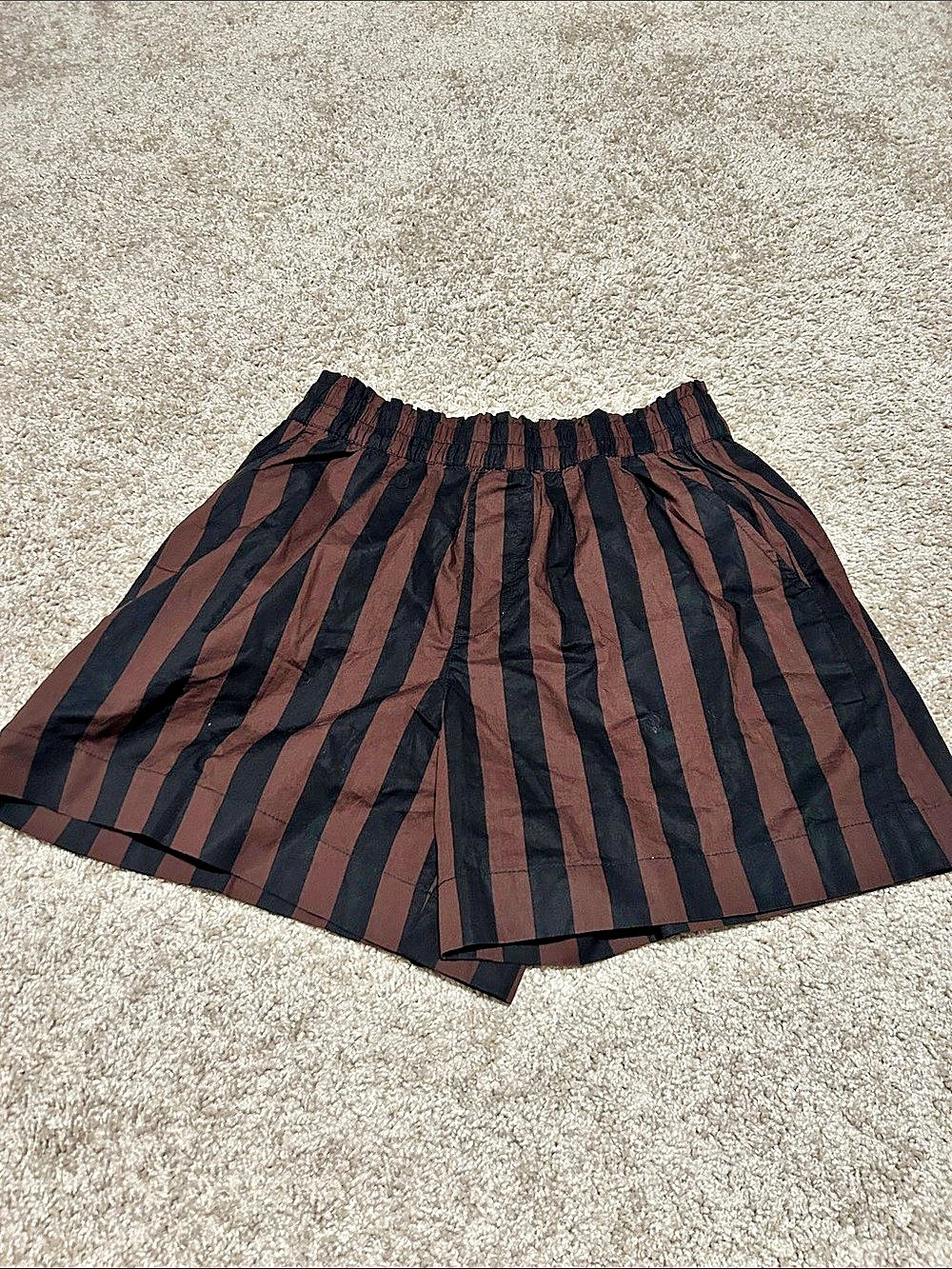 Aerie Striped Shorts in Brown & Black Size Medium